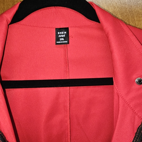 Red Cinch Waist Fall/Spring Jacket - Zip Up - Picture 3 of 3
